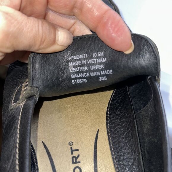 Rockport dark brown (almost black) slip on leather loafers - Picture 8 of 8